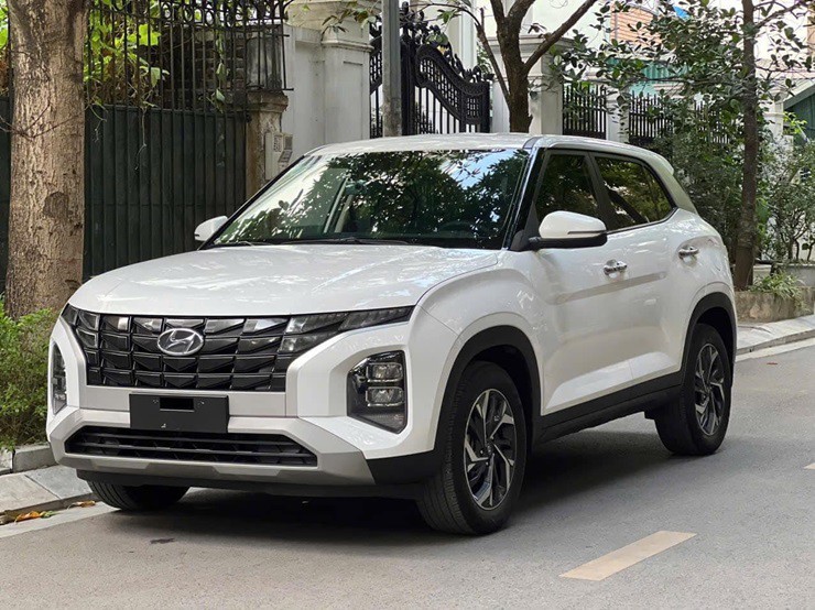 Hyundai Creta 2022 bán lại giã ngỡ ngàng